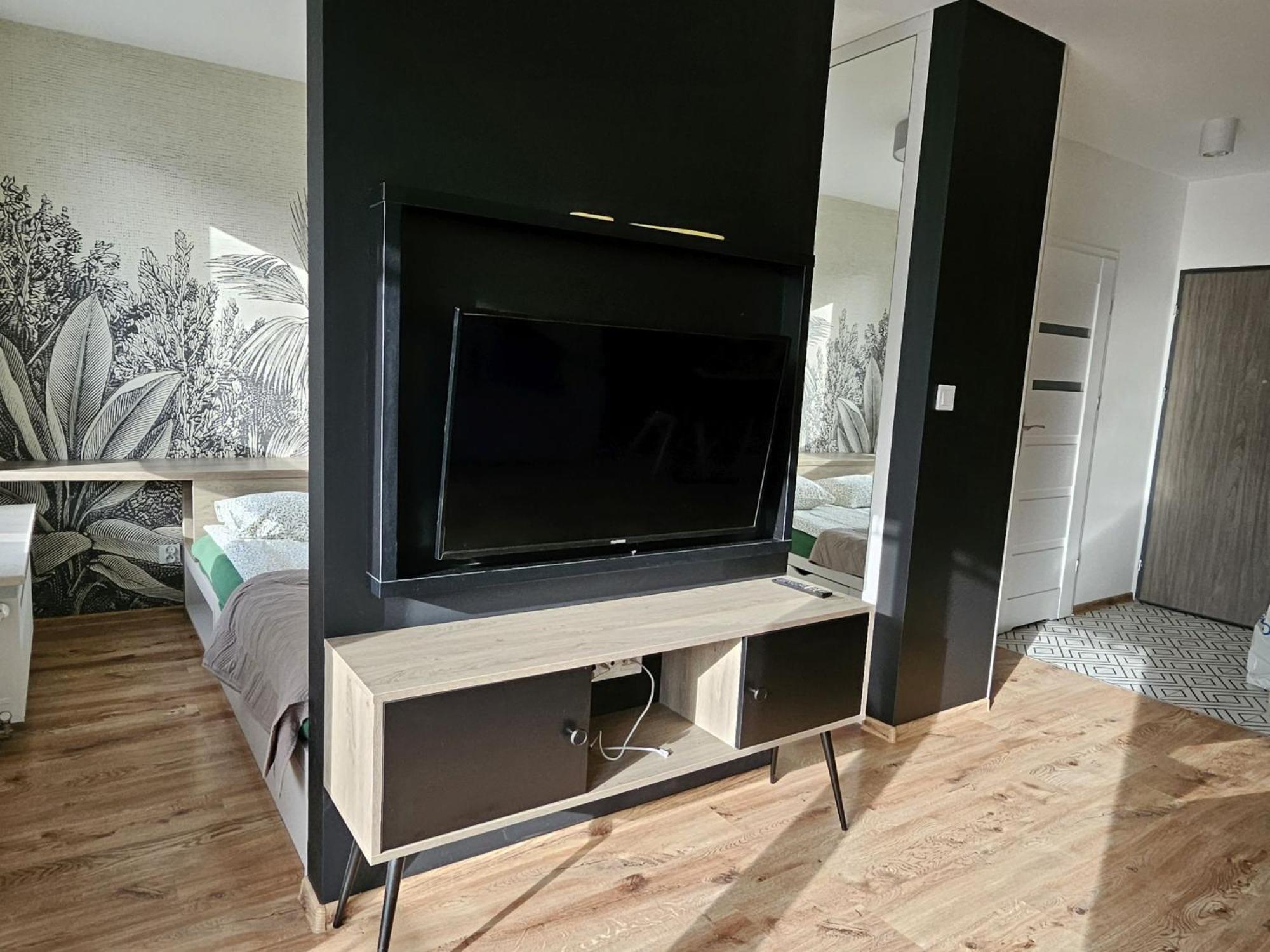 Urban Jungle Apartament Wenus 比亚韦斯托克 外观 照片